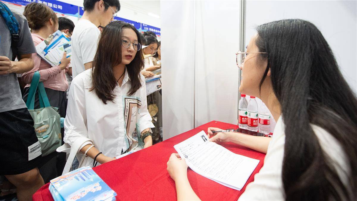 正规现金炸金花